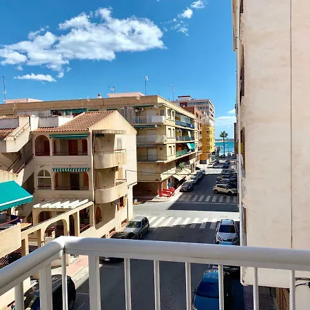 Apartamento Calle Valencia 公寓